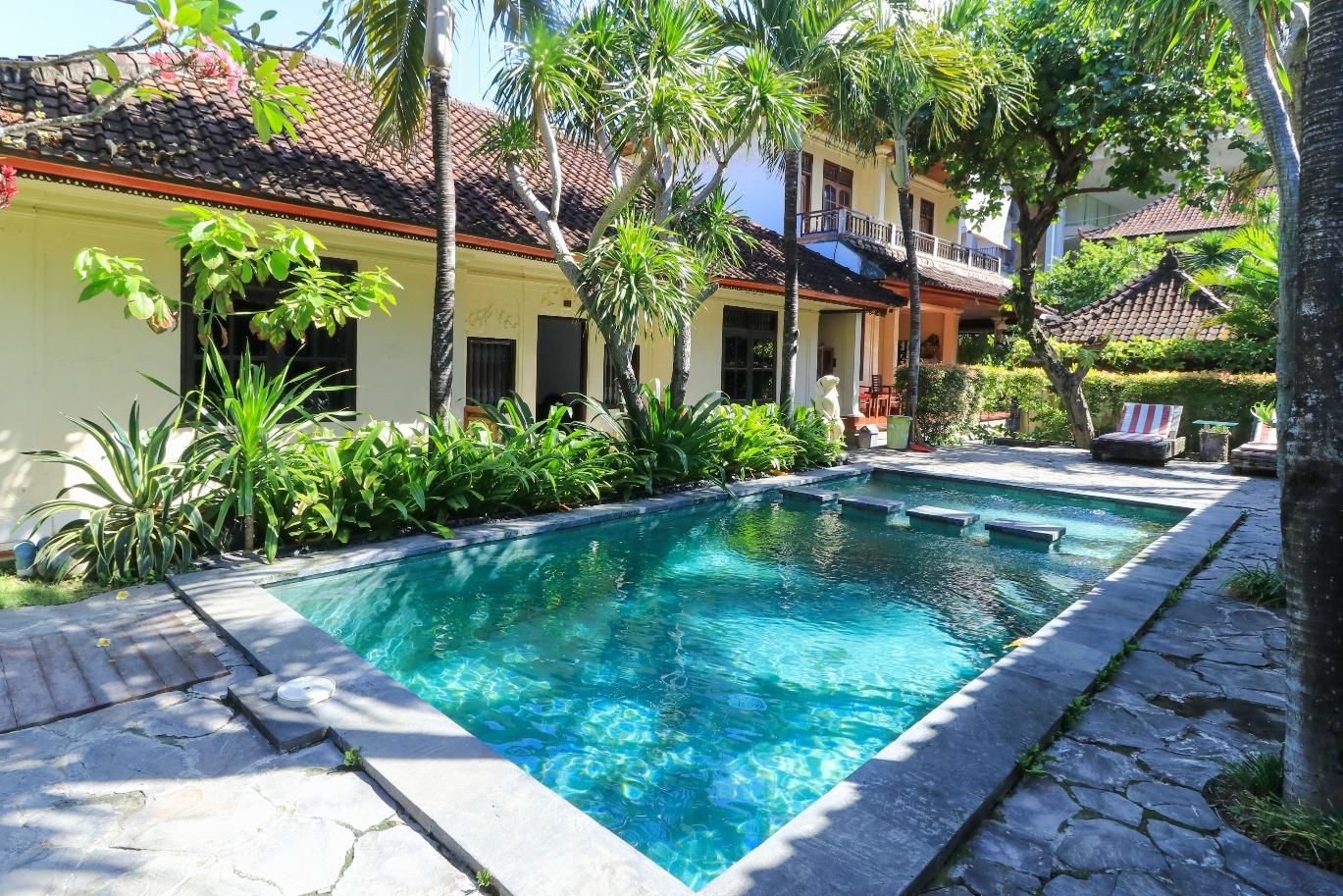 Sari Indah Cottages Кута Экстерьер фото